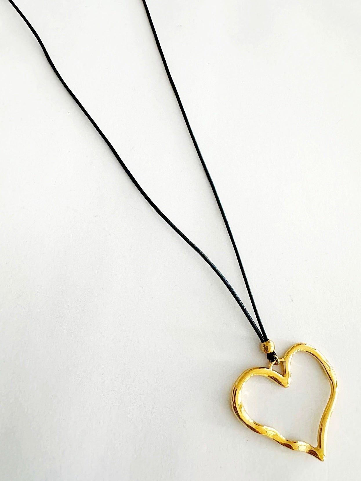 Selena heart necklace