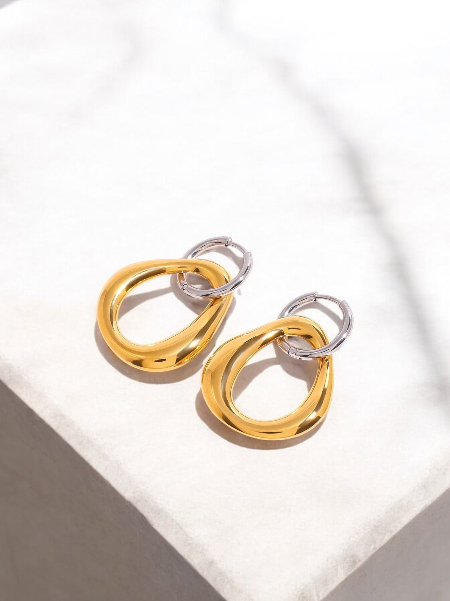 Mariem two tones earring