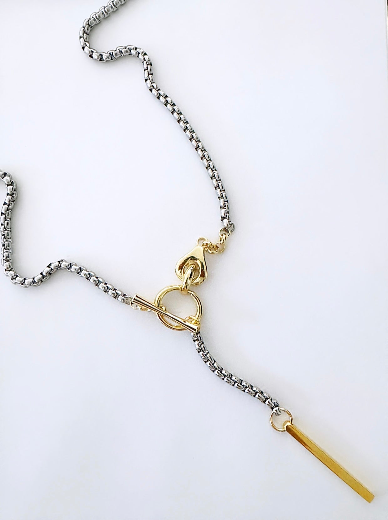 Verona lariat necklace