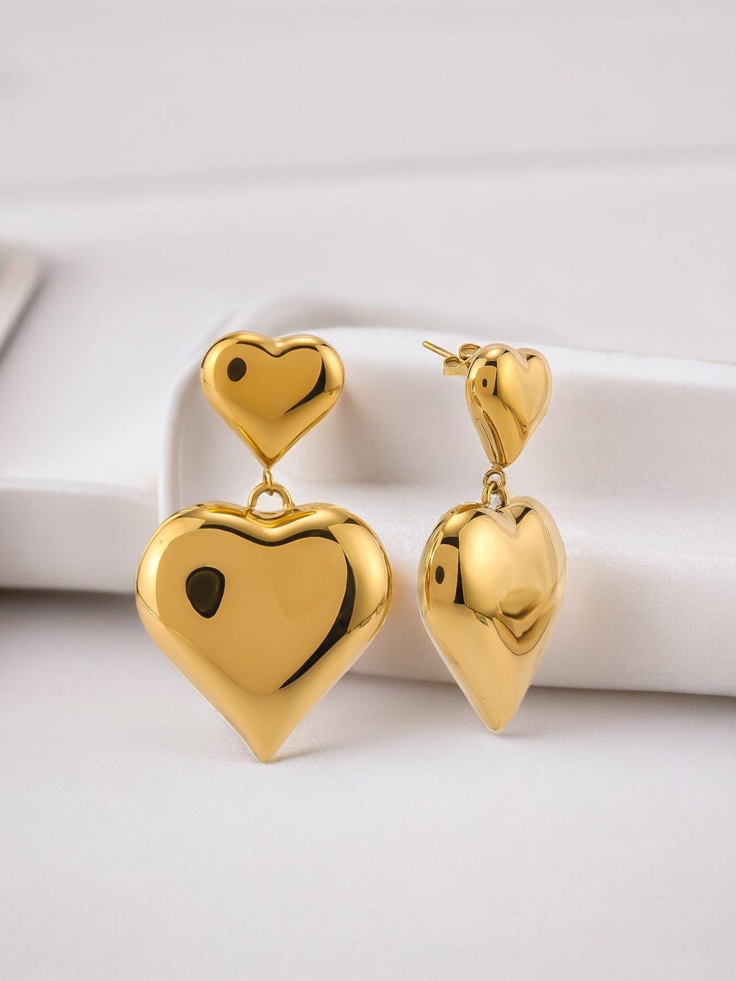 Cary hearts earring