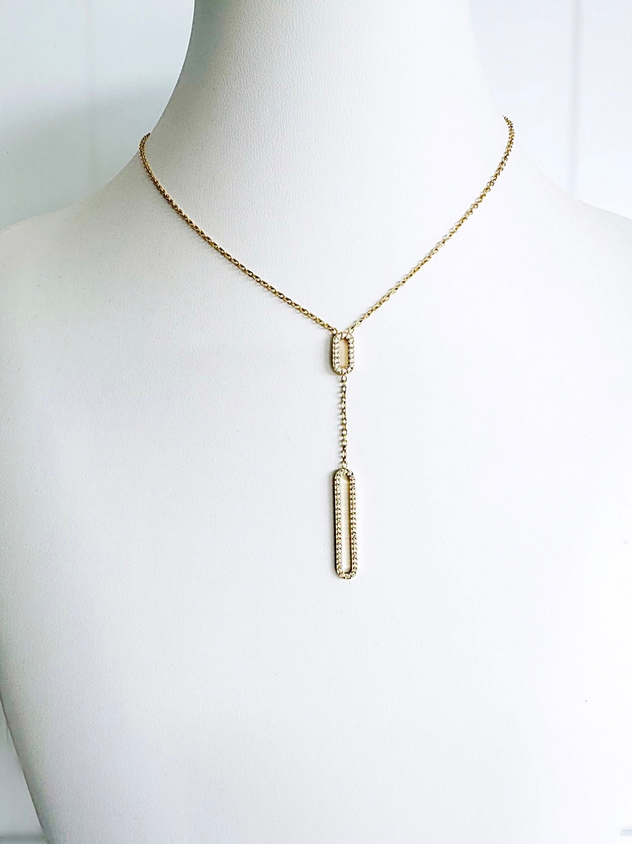 Vila chain necklace