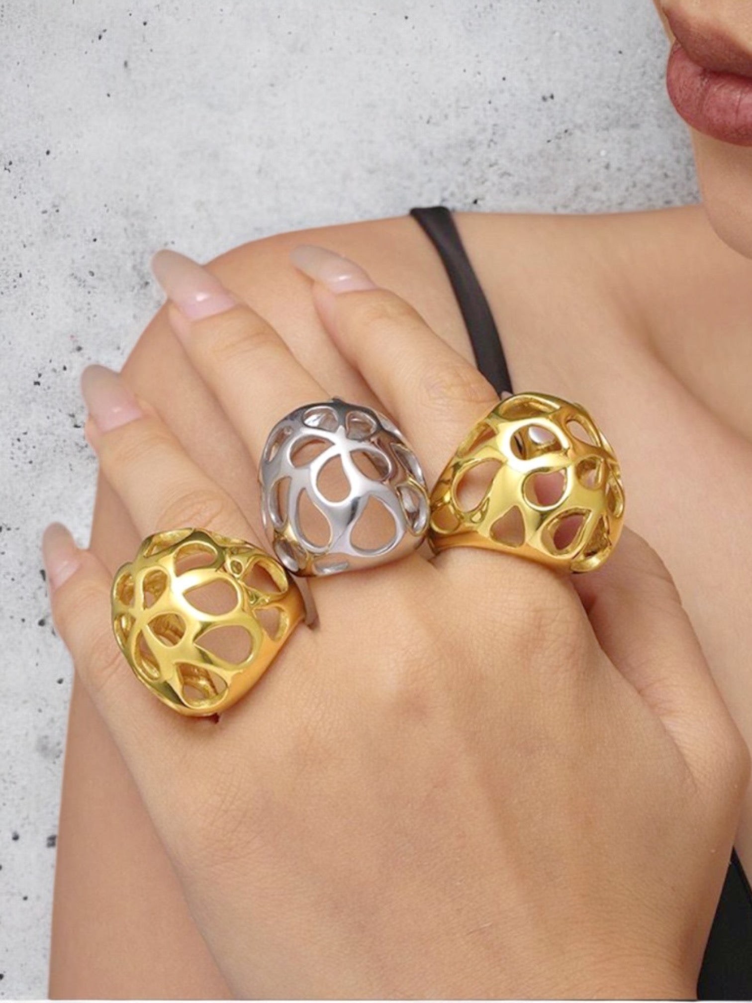 Firela flower ring