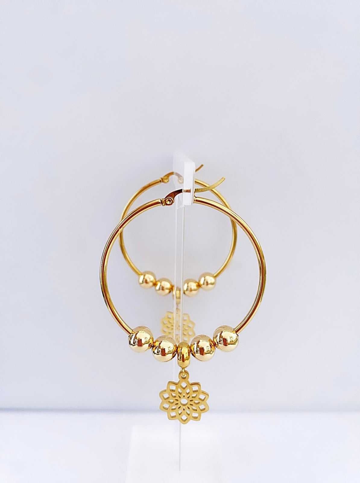 Grecia hoop earring