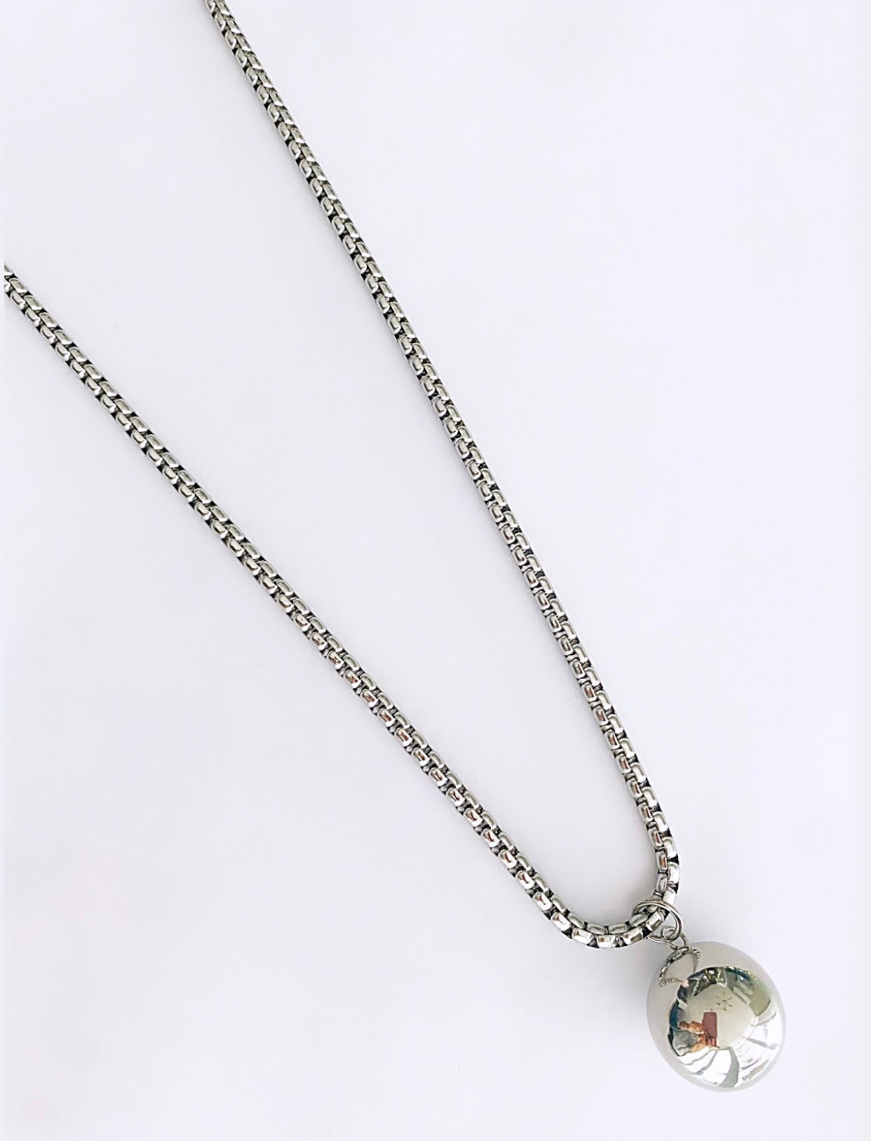 Big ball long necklace