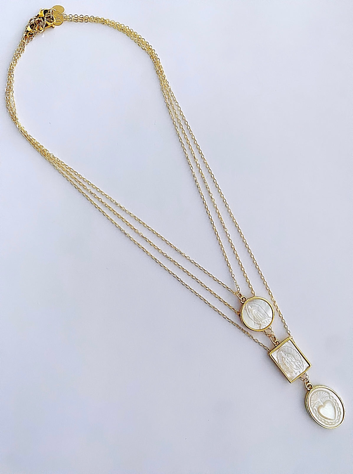 Mother of pearl medal chain